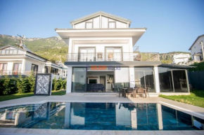 DEREN VILLA 2